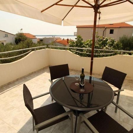 ماندري Apartments Besedic المظهر الخارجي الصورة