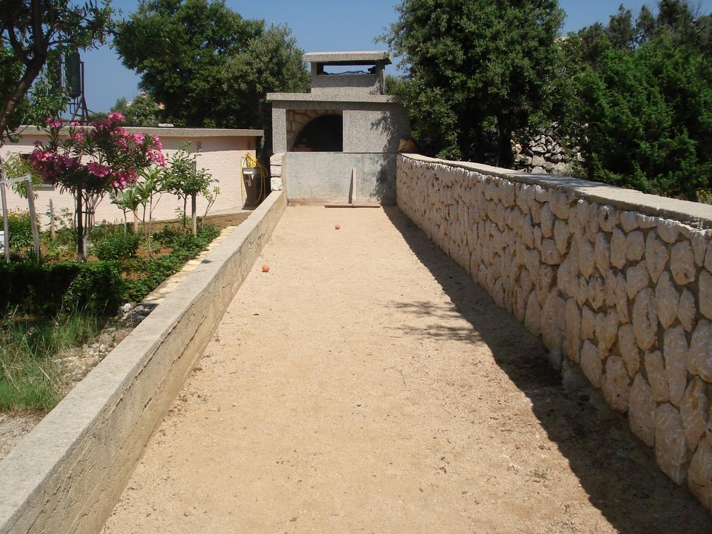 ماندري Apartments Besedic المظهر الخارجي الصورة