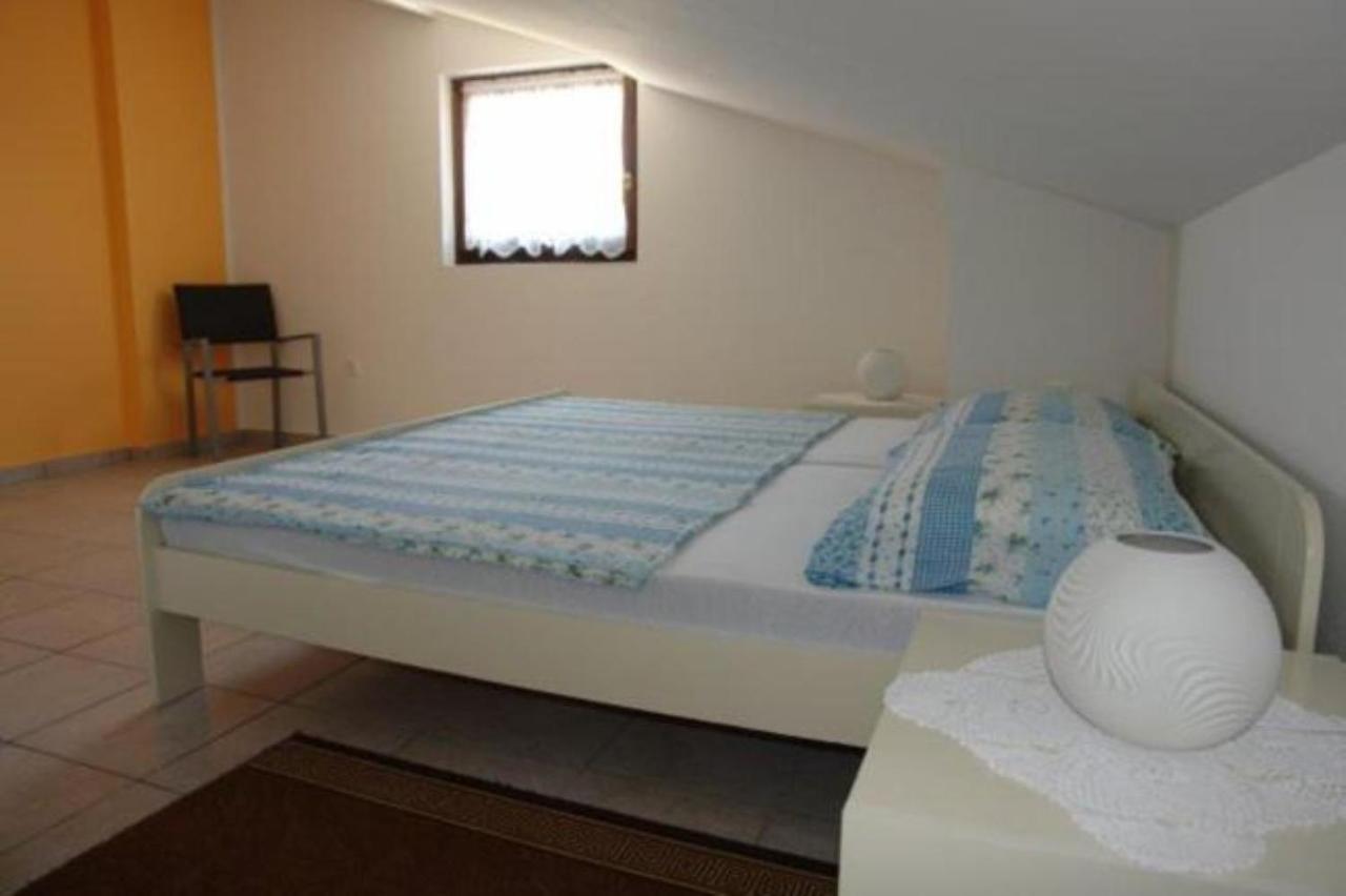 ماندري Apartments Besedic المظهر الخارجي الصورة