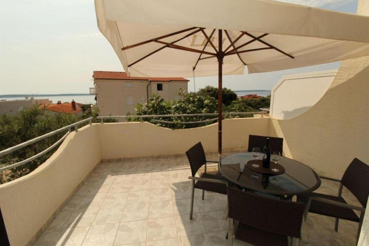 ماندري Apartments Besedic المظهر الخارجي الصورة